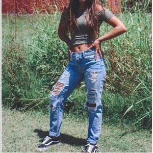 American Eagle Tomboy Jeans